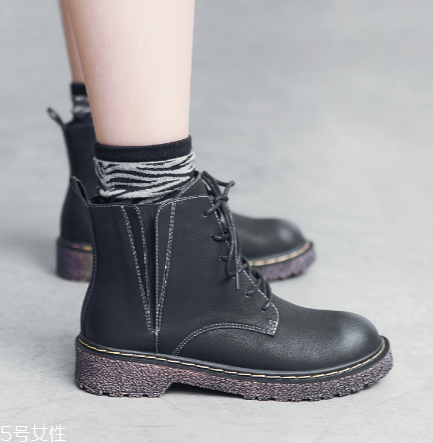 2018流行什么款式馬丁靴？自帶酷girl屬性