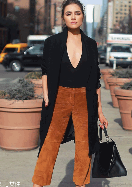 上班族背什么包包好看？這三款讓你每天造型百變