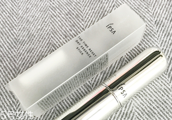 2018情人節(jié)送女友什么禮物？化妝品是不二選擇