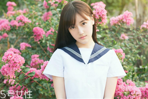 如何給唇部去死皮？雙唇變得自然剔透