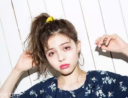 填充法令紋后笑會(huì)僵嗎？一定要選擇有資質(zhì)的醫(yī)院