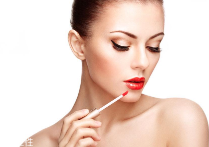 秋冬用什么唇膏好？保護嘴唇相當重要