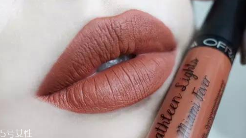 mac吃土色應(yīng)該買(mǎi)哪支？秋冬熱門(mén)色號(hào)