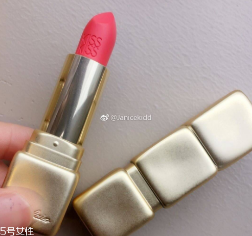 嬌蘭親親金管啞光唇膏哪個色好看？金管啞光霧面唇膏