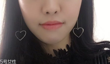 黃皮適合什么顏色的口紅？口紅界的常青樹