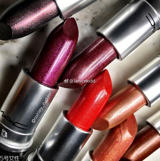 mac金屬色口紅色號(hào)有哪些？讓你整個(gè)妝容與眾不同