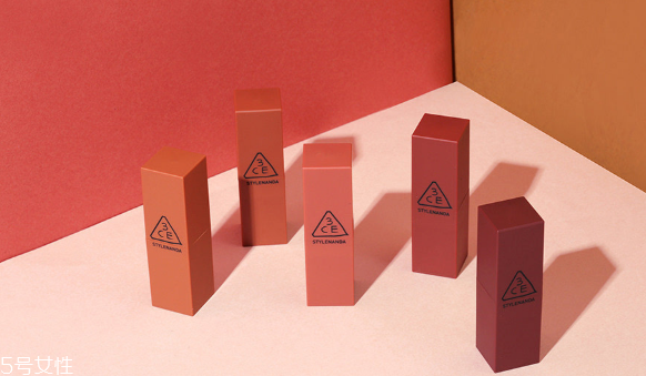 mac吃土色應(yīng)該買(mǎi)哪支？秋冬熱門(mén)色號(hào)