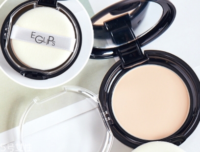 蜜粉可以當粉底嗎？