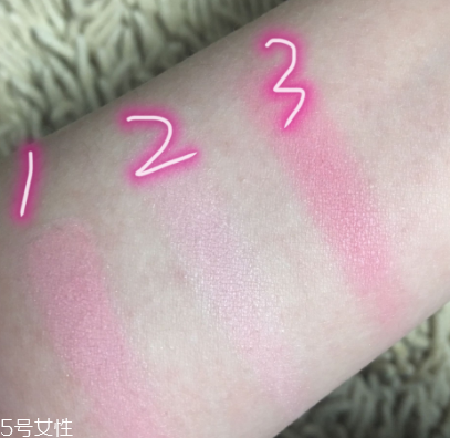 拜年妝適合什么唇色？這些口紅美出新氣色