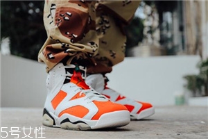 運動鞋可以用洗衣機洗嗎？盡量少用洗衣機洗運動鞋