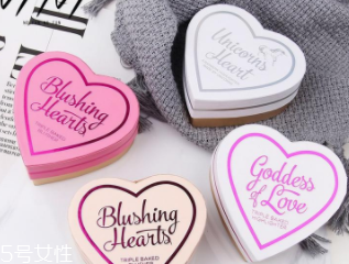 罐骨高怎么打腮紅？避開顴骨打淡色腮紅