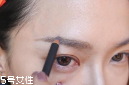 眉毛畫壞了怎么補(bǔ)救？12種拯救方法都在這里了