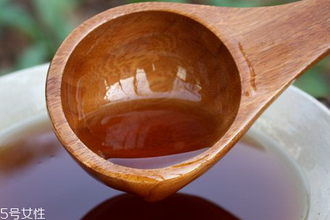 香油保質(zhì)期多長(zhǎng)時(shí)間 一般十八個(gè)月 香油保質(zhì)期多長(zhǎng)時(shí)間 一般十八個(gè)月