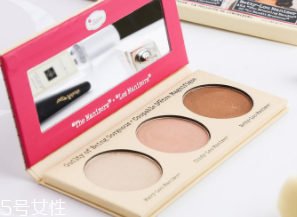 長臉型怎么打腮紅？視覺上縮短臉型