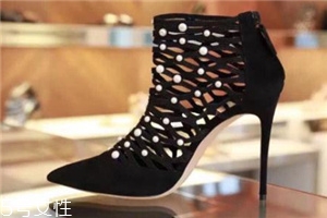 casadei是幾線品牌？意大利高級鞋履品牌