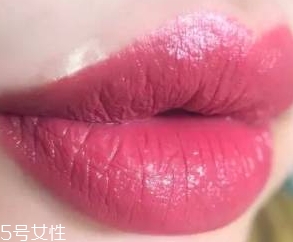 雅詩蘭黛口紅哪個(gè)色號最火？哪些最適合黃皮？