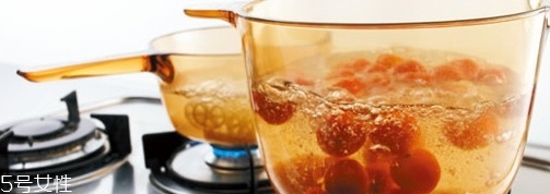 康寧鍋好用嗎？美食博主必備的一款廚具