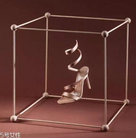 casadei鞋子多少錢？開啟你的奢華清單