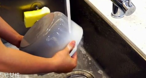 琺瑯鍋燒焦了如何清洗？日常怎么保養(yǎng)