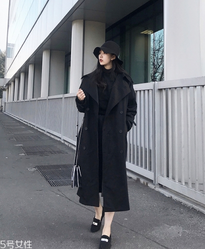 風衣什么顏色好看？不同顏色不用風采