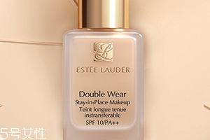 雅詩蘭黛粉底液和bb霜哪個(gè)好？