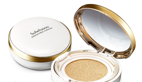 雪花秀木蓮花版氣墊好用嗎？輕薄不厚重