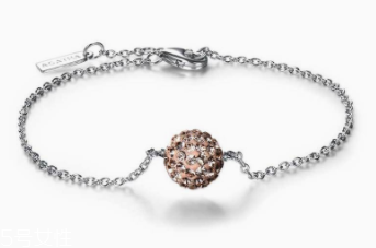 白領(lǐng)女性適合戴什么手鏈？10款纖巧手鏈任你挑