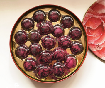 墨紅玫瑰怎么泡？這樣泡顏色太美了