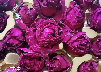 墨紅玫瑰可以天天喝嗎？玫瑰養(yǎng)顏也要適量