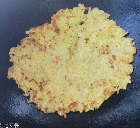 琺瑯鍋可以炒菜嗎？要選對琺瑯鍋