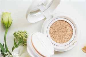 2018秋冬適合用什么氣墊 韓國(guó)氣墊bb霜推薦 2018秋冬適合用什么氣墊 韓國(guó)氣墊bb霜推薦