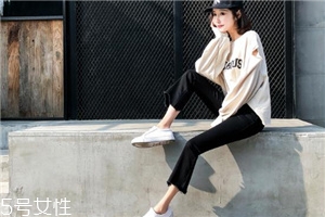 小個(gè)子穿九分褲好嗎？顯瘦顯高全靠它