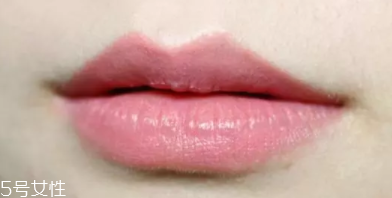 亮色口紅適合什么人？短下巴人群的福音