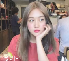 什么女孩適合不留劉海？圓臉妹子掀起劉海更適合你