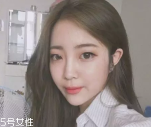 什么女孩適合不留劉海？圓臉妹子掀起劉海更適合你