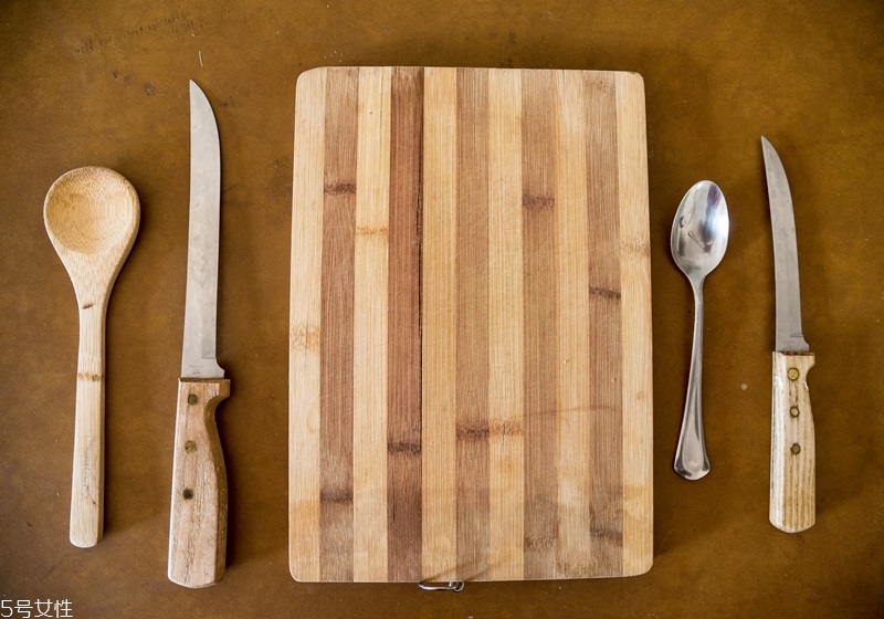 洗碗機(jī)不能洗什么 不能洗的7樣?xùn)|西 洗碗機(jī)不能洗什么 不能洗的7樣?xùn)|西