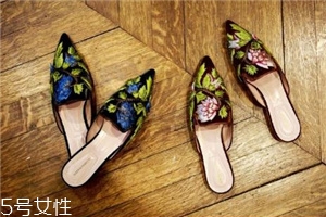 alberta ferretti是奢侈品嗎？閑散自在的意式風情