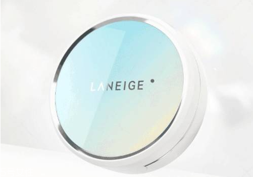 蘭芝小白光氣墊bb霜好用嗎？蘭芝雪潤修顏氣墊粉凝霜