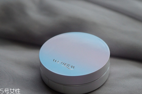 溫碧泉?dú)鈮|cc霜多少錢？輕薄自然的好妝感