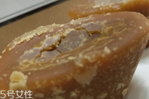 古法紅糖的功效 痛經(jīng)就吃它 古法紅糖的功效 痛經(jīng)就吃它