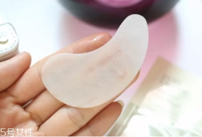 雅詩蘭黛眼膜怎么樣？眼部肌膚的小能手