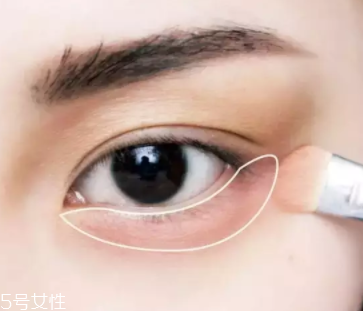 過年涂什么口紅？這些唇色讓親屬夸你好看