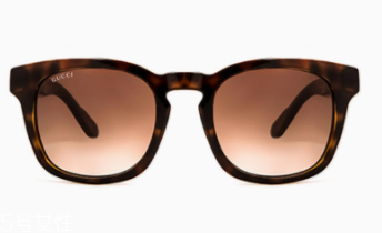 墨鏡顏色怎么選？暗紫色透明墨鏡更受青睞