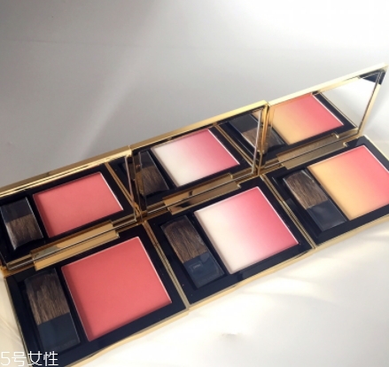 雅詩(shī)蘭黛腮紅怎么用？花漾傾慕腮紅漸變質(zhì)感