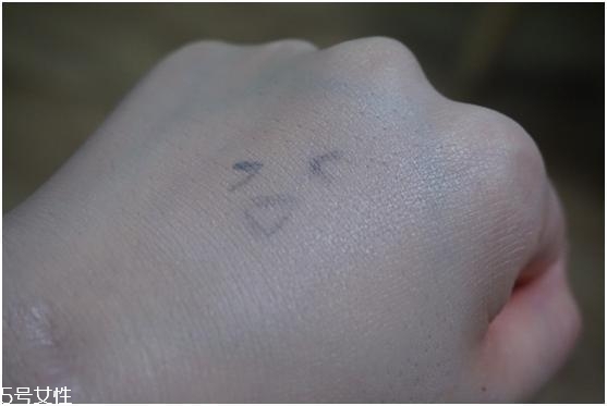 愛敬氣墊孕婦能用嗎？孕期使用化妝品要注意