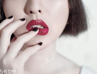 愛敬氣墊孕婦能用嗎？孕期使用化妝品要注意