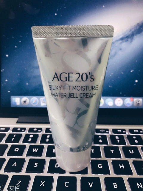 愛敬氣墊專柜多少錢？愛敬精華水粉霜?dú)鈮|bb