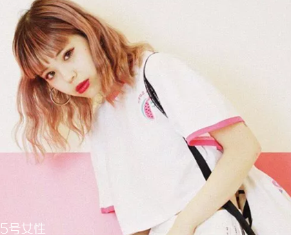 玻尿酸打下巴多久可以補針？根據(jù)玻尿酸品牌來定