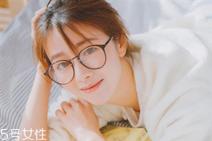 碧歐泉和倩碧還有蘭芝哪個(gè)好用？看肌膚挑選