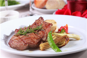 干式熟成牛排和濕式熟成牛排有什么區(qū)別 干式熟成牛排和濕式熟成牛排有什么區(qū)別